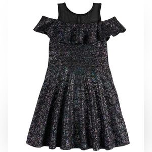 ⭐️ EUC - Disney D-Signed Descendants 3 Girls Cold Shoulder Flounce Dress Size M